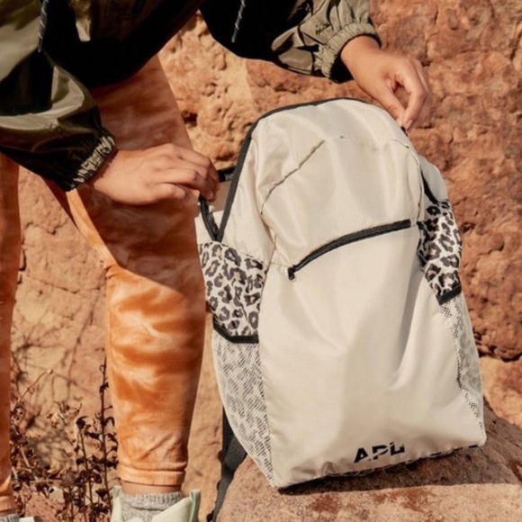 APL packable backpack - Picture 8 of 8